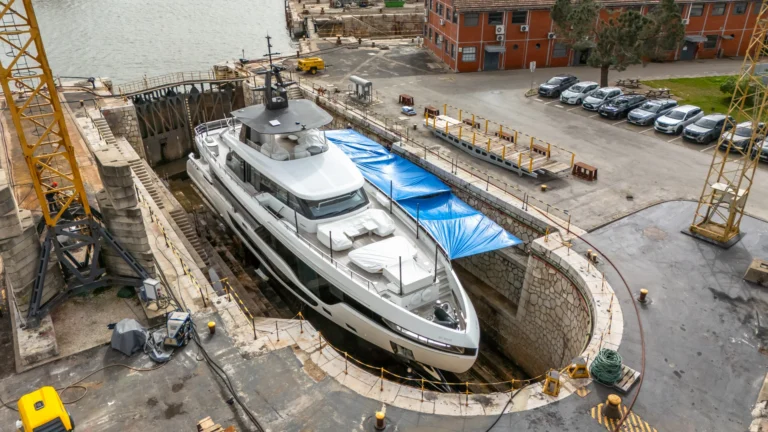 m/y MARE